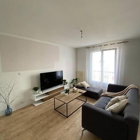 Appartement Calme Et Chaleureux Dole Exterior foto
